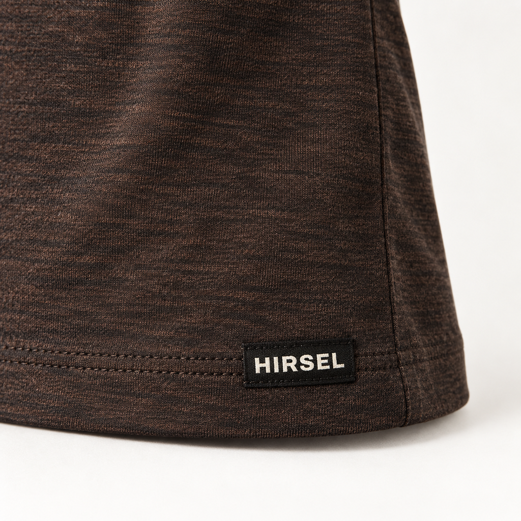 Hirsel 150 Tee in Peat, detail view